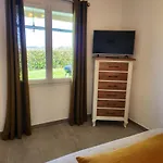 La Thomassine En Provence Hébergement de vacances